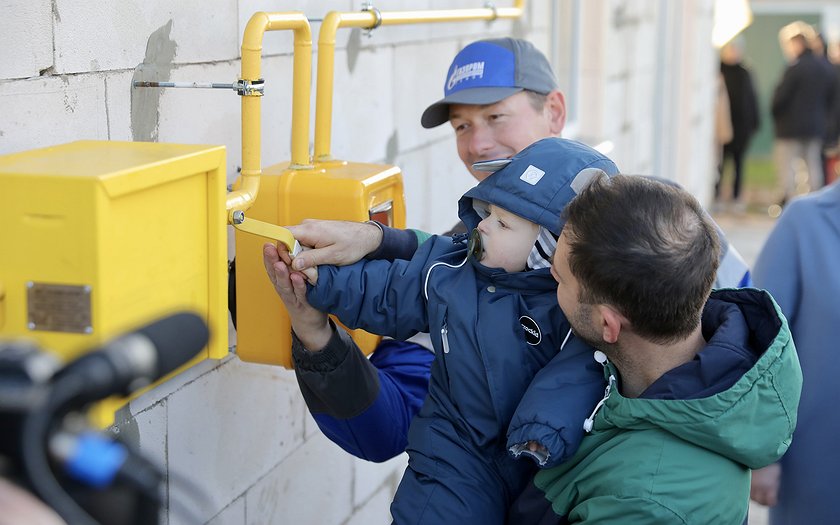 В деревне Дуброво Псковской области введен в эксплуатацию внутрипоселковый газопрово