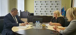 Генеральный директор «Газпром межрегионгаз Псков» встретился с руководителем УФАС по Псковской области