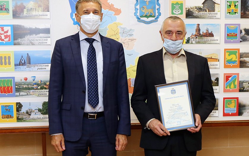 Лучшие работники газовой отрасли получили благодарственные письма от губернатора Псковской области